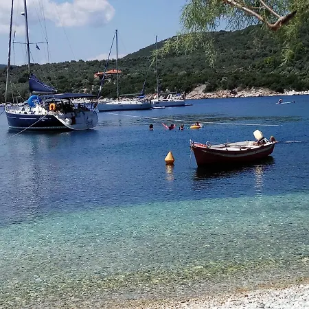 بيت للعطل Stone House At Chondri Beach, Ammos Pelion *