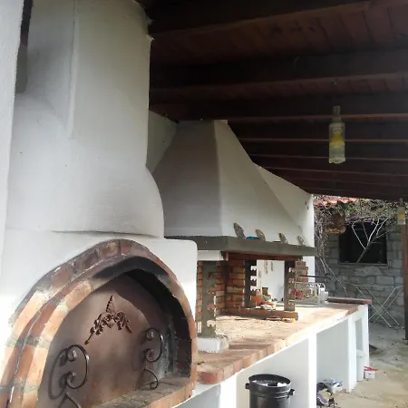 بيت للعطل Stone House At Chondri Beach, Ammos Pelion *