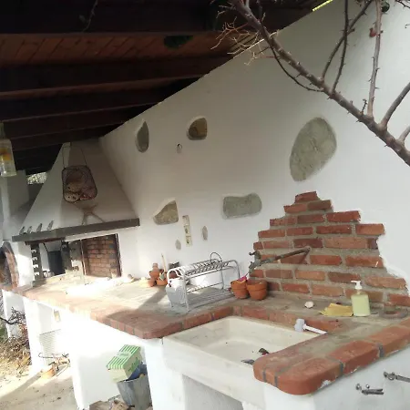 Stone House At Chondri Beach, Ammos Pelion * Koukouleika
