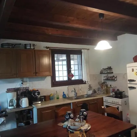 بيت للعطل Stone House At Chondri Beach, Ammos Pelion *