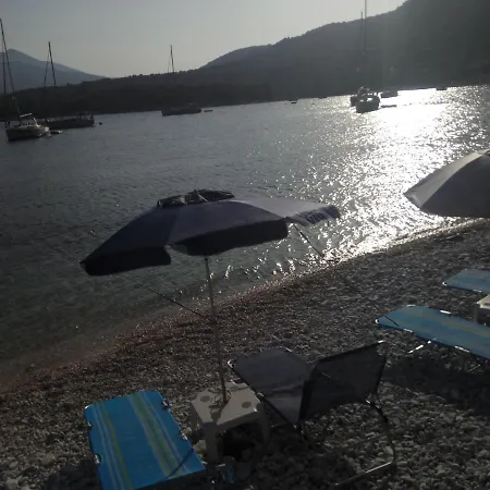Stone House At Chondri Beach, Ammos Pelion *